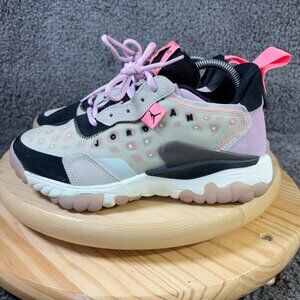 Nike Air Jordan Delta 2 Basketball Shoes Womens Size 8 Suede Black Bone Pink